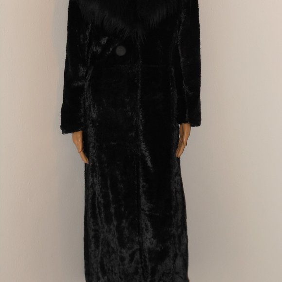 NUCOLLECTION BEAUTIFUL FAUX FUR FULL LENGTH COAT SIZE MEDIUM - Picture 7 of 14